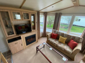 1 Bed Apt- Rural Views- Juliette Balcony - Parking
